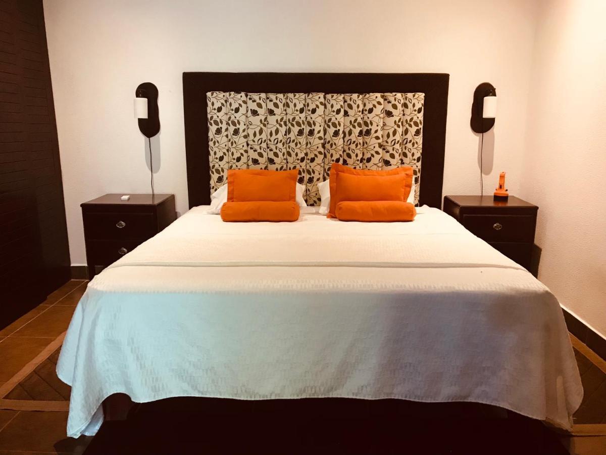 Bed and Breakfast Cotton House De Labrador Exterior foto