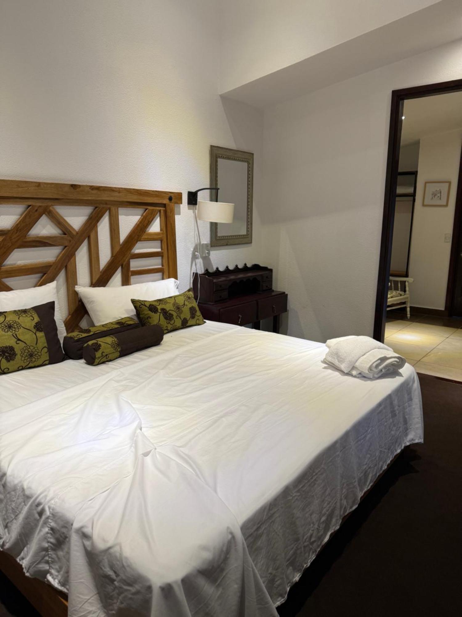 Bed and Breakfast Cotton House De Labrador Exterior foto